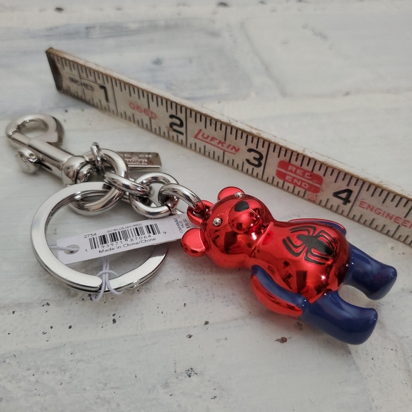 NWT Coach Marvel Spider Man Bear Bag Charm - Picture 6 of 7
